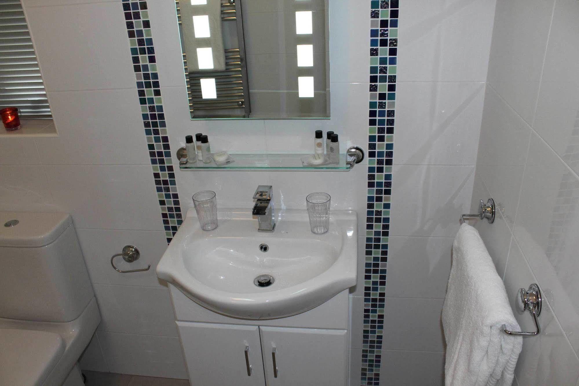 Sea Mist Guesthouse 4* Galway